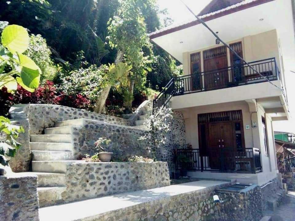 Hotel Bukit Lawang Exterior foto